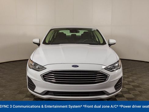 Used 2020 Ford Fusion SE FWD image 8