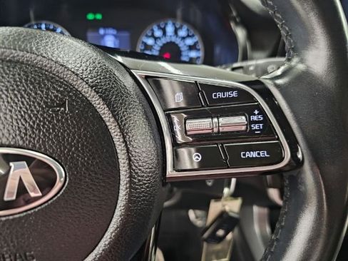 Used 2021 Kia Seltos S image 12