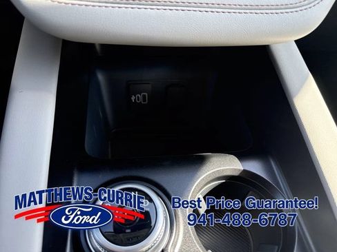 New 2026 Ford Explorer Active w/ Active Comfort Package RWD image 22