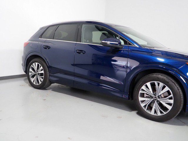 Used 2023 Audi Q4 e-tron Premium Plus w/ Premium Plus RWD image 46