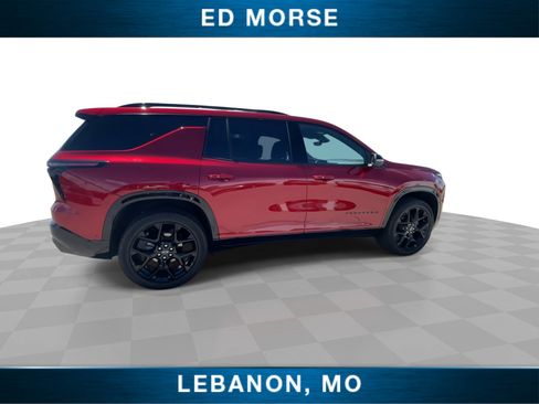 Used 2025 Chevrolet Traverse RS w/ LPO, Floor Liner Package AWD/4WD image 8