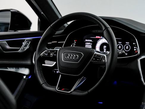 Used 2025 Audi RS 6 performance image 51