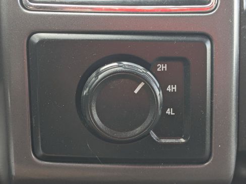 Used 2018 Ford F150 XLT image 21