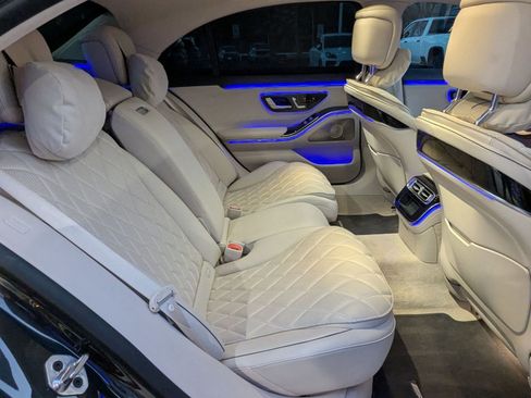 Used 2022 Mercedes-Benz S 500 4MATIC image 23