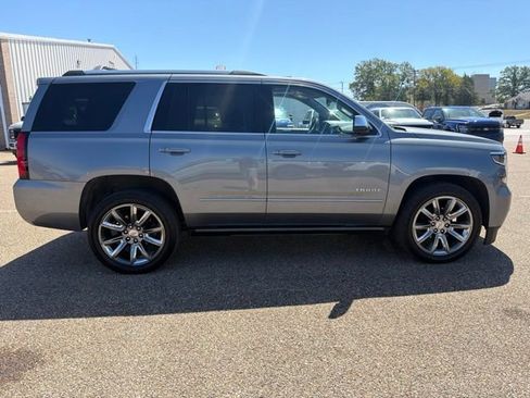 Used 2020 Chevrolet Tahoe Premier RWD image 3