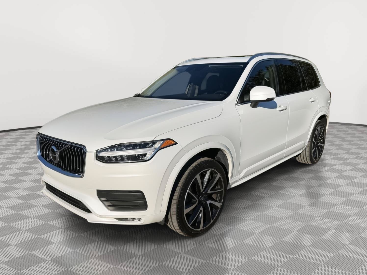 Used 2020 Volvo XC90 T6 Momentum AWD/4WD image 3