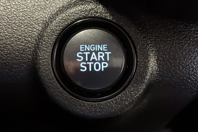 Certified 2024 Hyundai Venue SEL FWD image 28