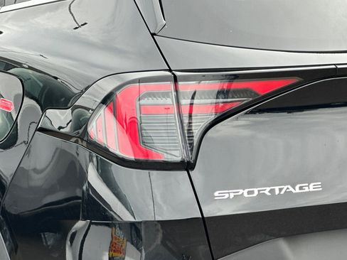 Certified 2026 Kia Sportage LX w/ LX Convenience Package image 26