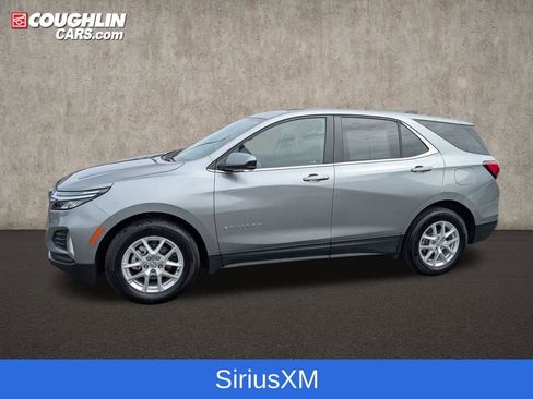 Used 2024 Chevrolet Equinox LT w/ LPO, Floor Liner Package image 5