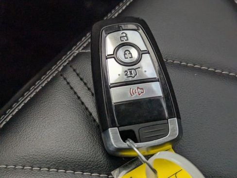 Used 2021 Ford Mustang Mach-E Select w/ Comfort/Appearance Package image 30