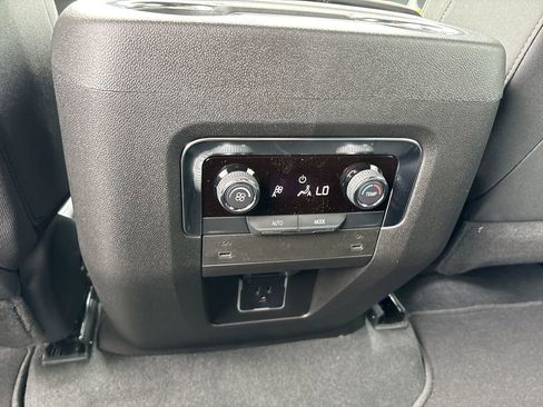 New 2025 Chevrolet Tahoe LS image 22