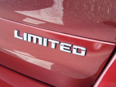 Certified 2021 Jeep Grand Cherokee L Limited RWD image 9