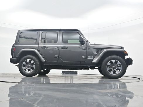 Used 2021 Jeep Wrangler Unlimited Sahara AWD/4WD image 28