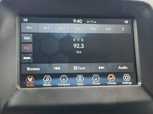 Used 2019 Jeep Compass Latitude AWD/4WD image 41