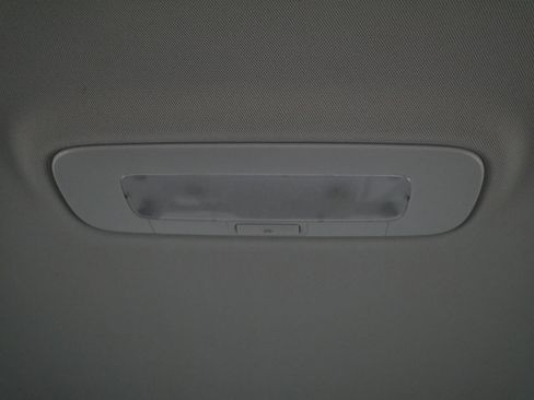 Used 2013 Volkswagen Passat 2.5 S image 33