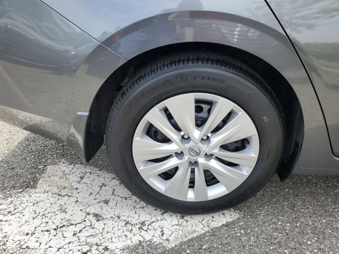 New 2025 Nissan Sentra S image 5