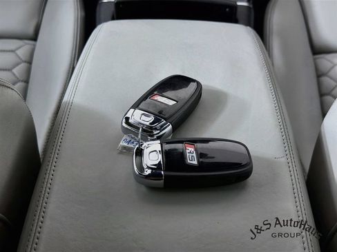 Used 2017 Audi RS 7 Prestige AWD/4WD image 40