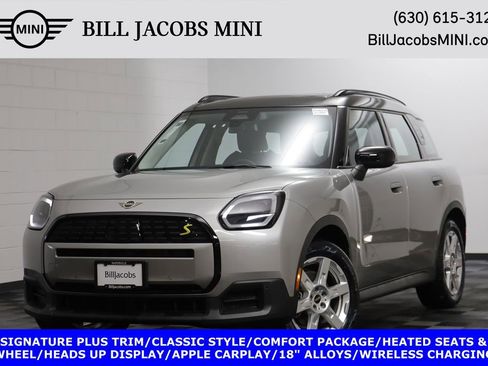 Certified 2025 MINI Cooper Countryman SE image 1