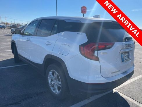 Used 2020 GMC Terrain SLE image 6