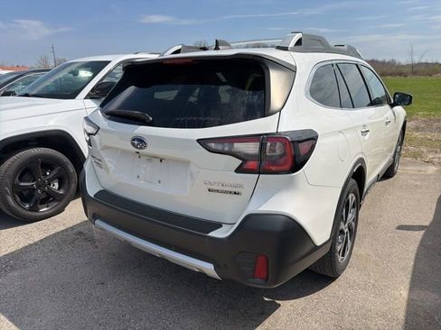 Used 2020 Subaru Outback Touring XT AWD/4WD image 11