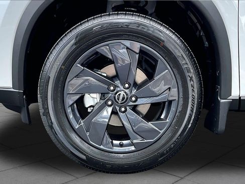 New 2026 Nissan Rogue SV FWD image 11