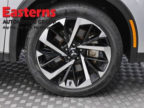 Used 2024 Mitsubishi Outlander SE FWD image 32
