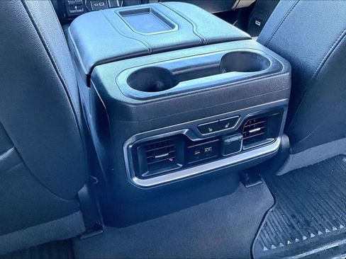 Used 2019 Chevrolet Silverado 1500 LTZ w/ LTZ Convenience Package AWD/4WD image 23