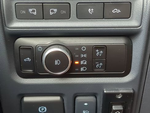 Used 2023 Ford F150 Raptor AWD/4WD image 66