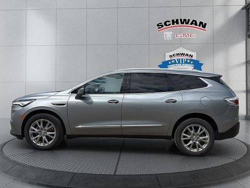 Used 2024 Buick Enclave Essence w/ Experience Buick Package AWD/4WD image 6