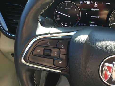 Used 2023 Buick Envision Avenir AWD/4WD image 18