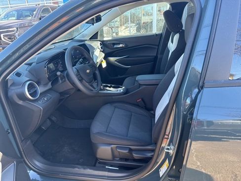 New 2026 Chevrolet Trax LS image 18