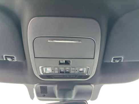 Used 2024 Ford F150 Platinum w/ Equipment Group 702A High AWD/4WD image 25