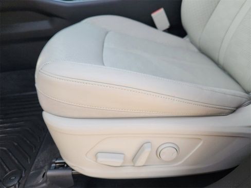 New 2026 Kia Sorento S w/ S Panoramic Sunroof Package FWD image 19