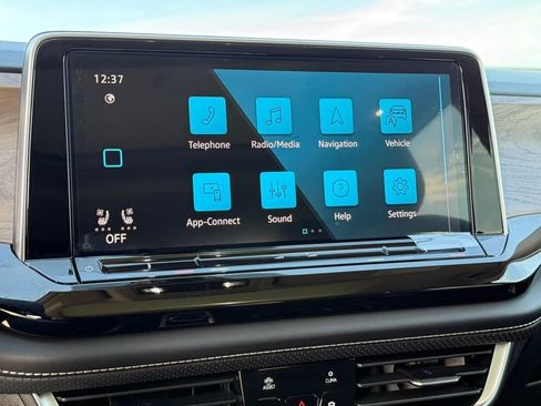 New 2026 Volkswagen Atlas SE image 20