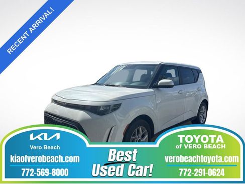 Used 2025 Kia Soul LX w/ LX Technology Package FWD image 1