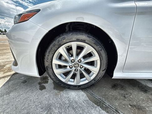 Used 2024 Toyota Camry LE FWD image 10