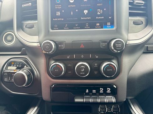 Used 2022 RAM 1500 Big Horn w/ Night Edition AWD/4WD image 15