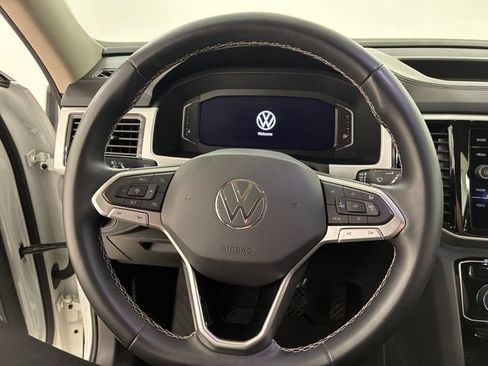 Used 2022 Volkswagen Atlas SEL AWD/4WD image 22