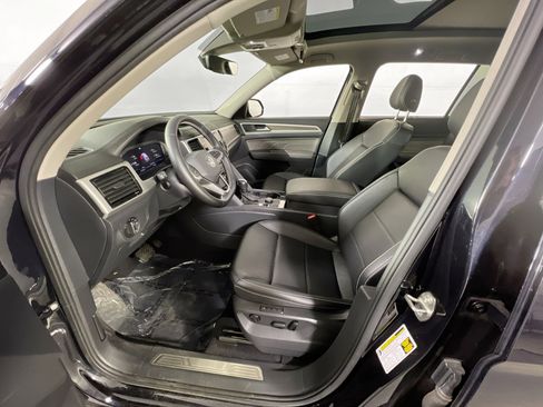 Used 2023 Volkswagen Atlas SEL AWD/4WD image 21