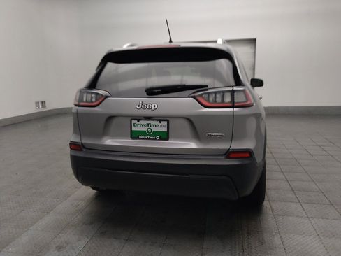 Used 2020 Jeep Cherokee Latitude FWD image 7