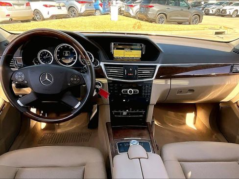 Used 2012 Mercedes-Benz E 350 Sedan image 14