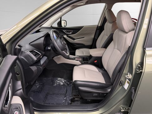 Certified 2021 Subaru Forester Limited AWD/4WD image 9