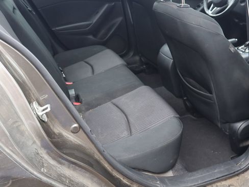 Used 2014 MAZDA MAZDA3 i Touring w/ Technology Package image 8