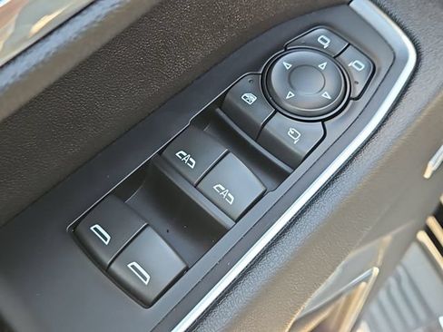 Used 2023 Chevrolet Silverado 1500 LTZ RWD image 12