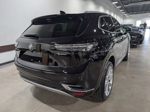 Used 2023 Buick Envision Avenir image 3