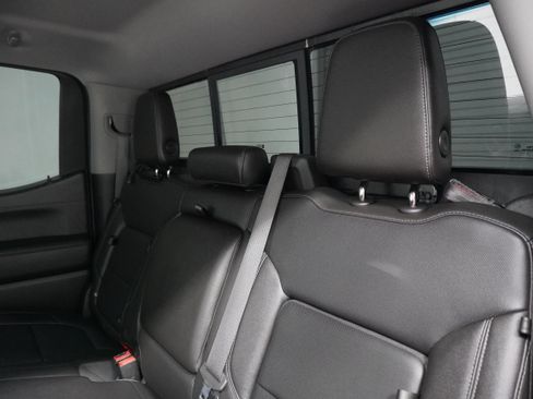 Used 2019 GMC Sierra 1500 SLT AWD/4WD image 14