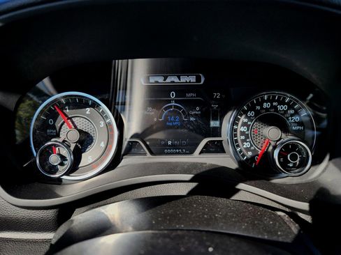 New 2024 RAM 4500 SLT w/ Quick Order Package 2YG SLT image 15