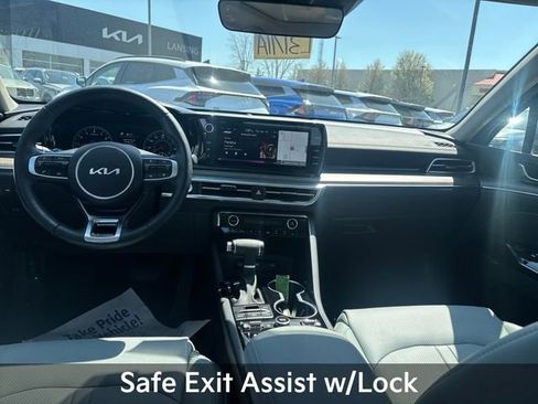 Used 2024 Kia K5 EX w/ EX Premium Package image 16