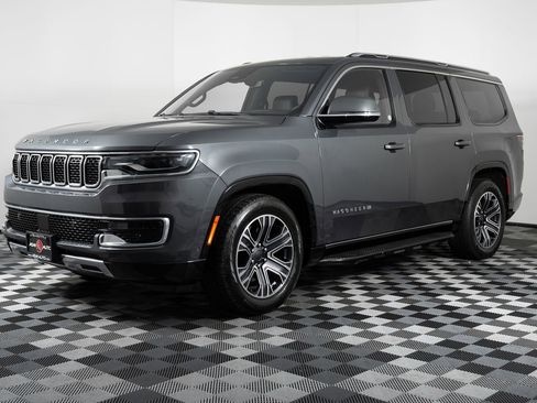 Used 2022 Jeep Wagoneer Series III image 1