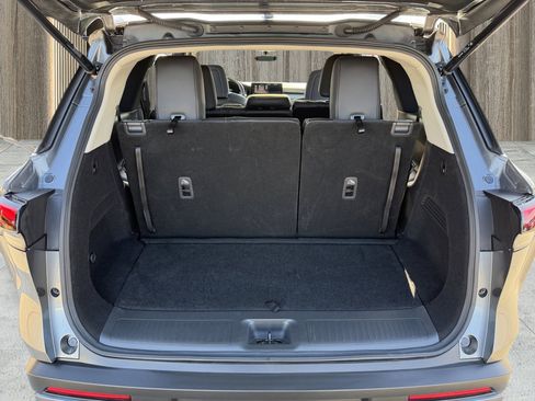 Used 2025 INFINITI QX60 Luxe image 41